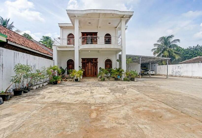 בית מלון כפרי Oyo 90585 Saka Ganta Guest House