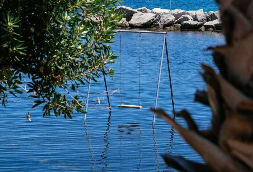 בית מלון כפרי Palm Beach Club Casteldaccia