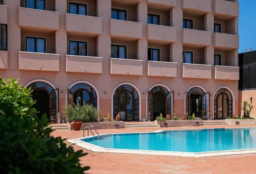 בית מלון כפרי Palm Beach Club Casteldaccia