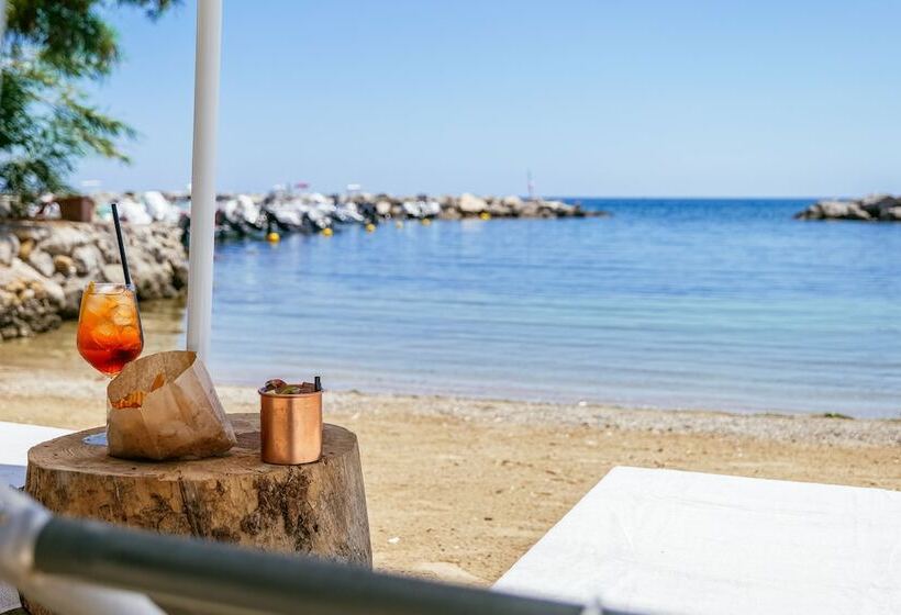 בית מלון כפרי Palm Beach Club Casteldaccia