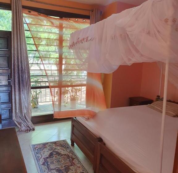 בית מלון כפרי Primeshade Guesthouse