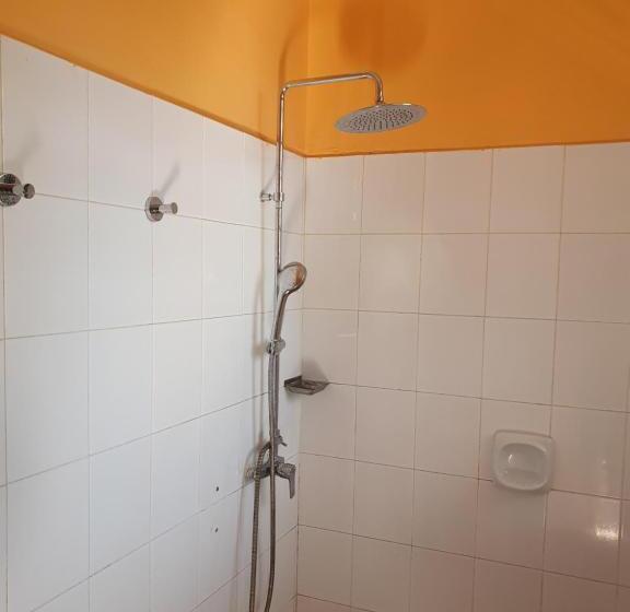 בית מלון כפרי Primeshade Guesthouse