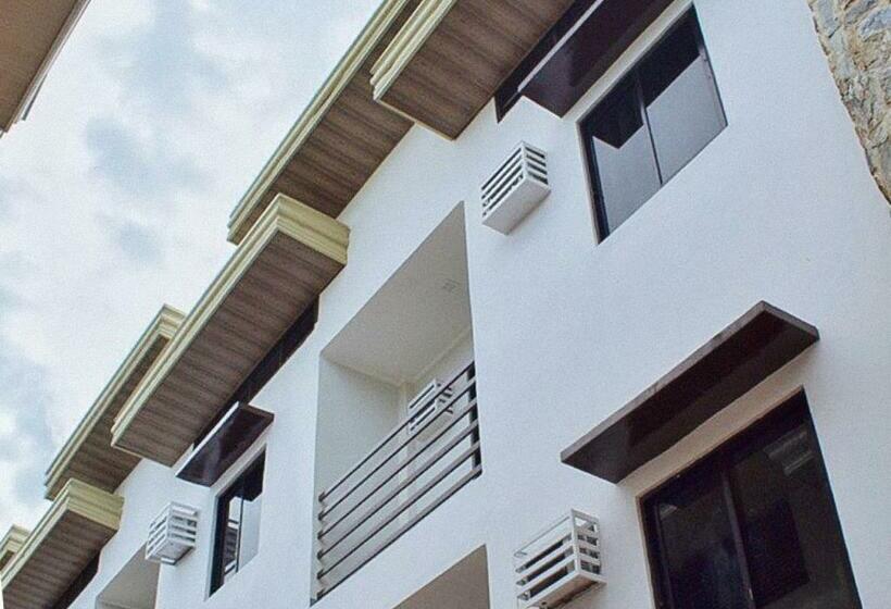 هتل Reddoorz Hostel @ St. Paul Village Lapulapu