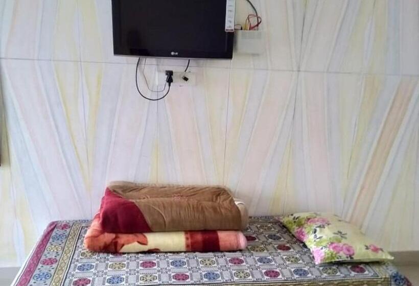 호텔 Rishi Ganga Residency By Stayapart