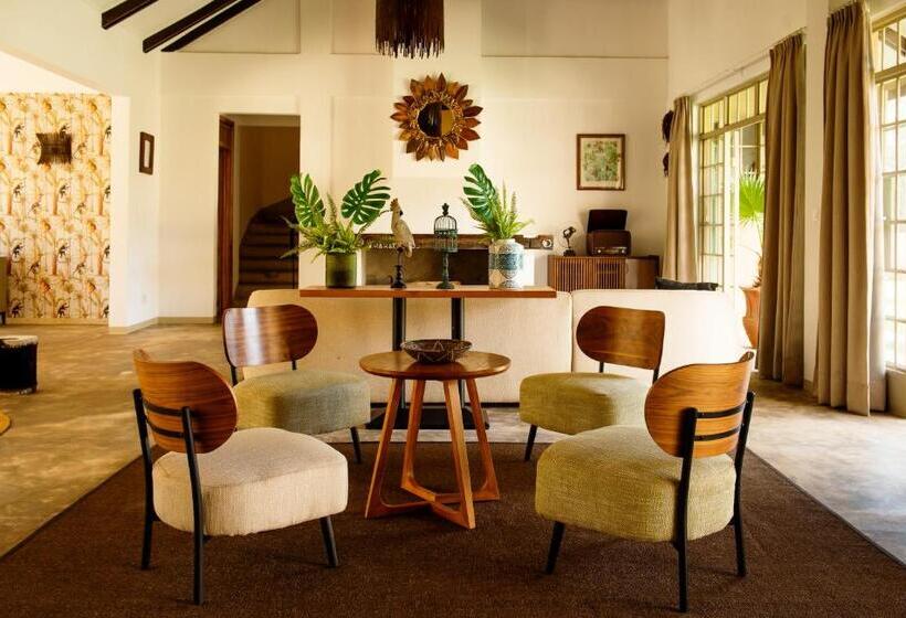 호텔 The Safari House