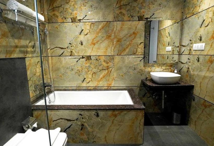 Town Palace Best Business Hotel In Bijapur