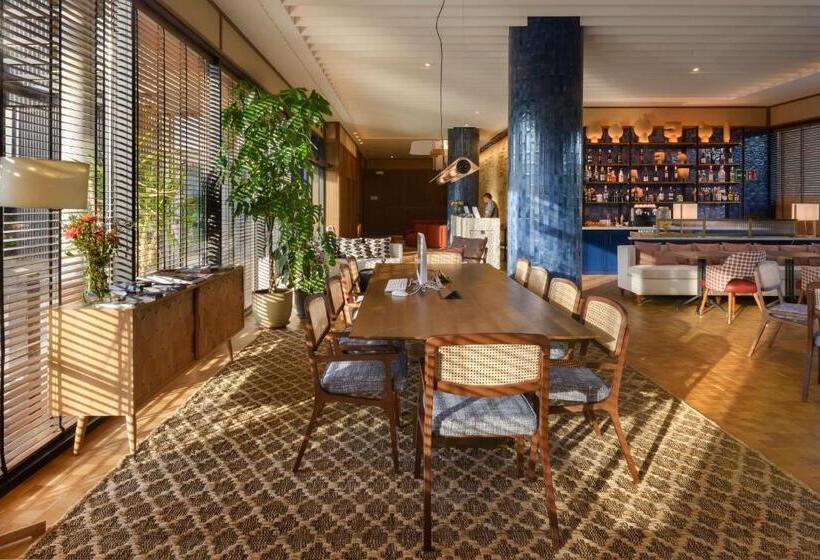 هتل Tres Reyes San Sebastian