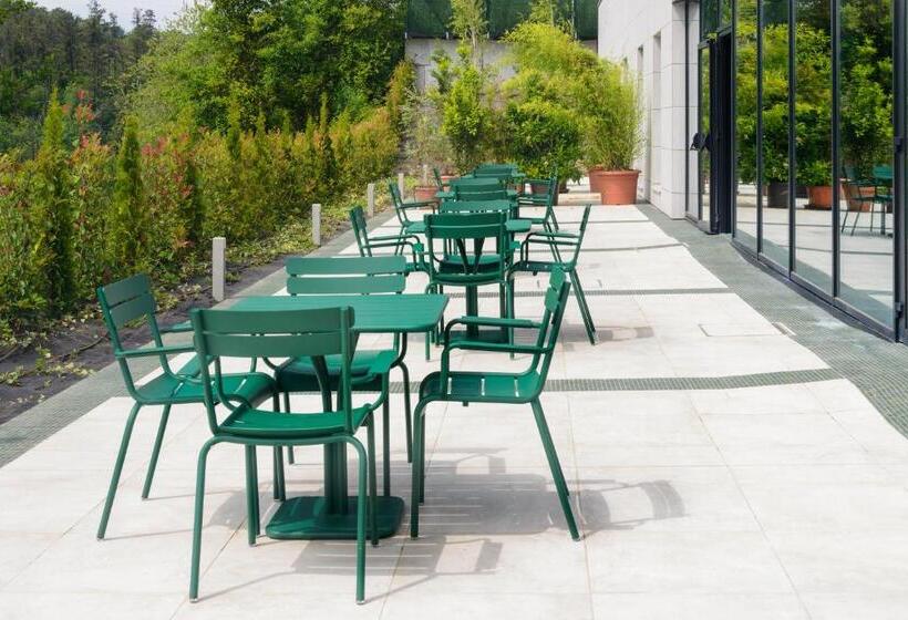 هتل Tres Reyes San Sebastian