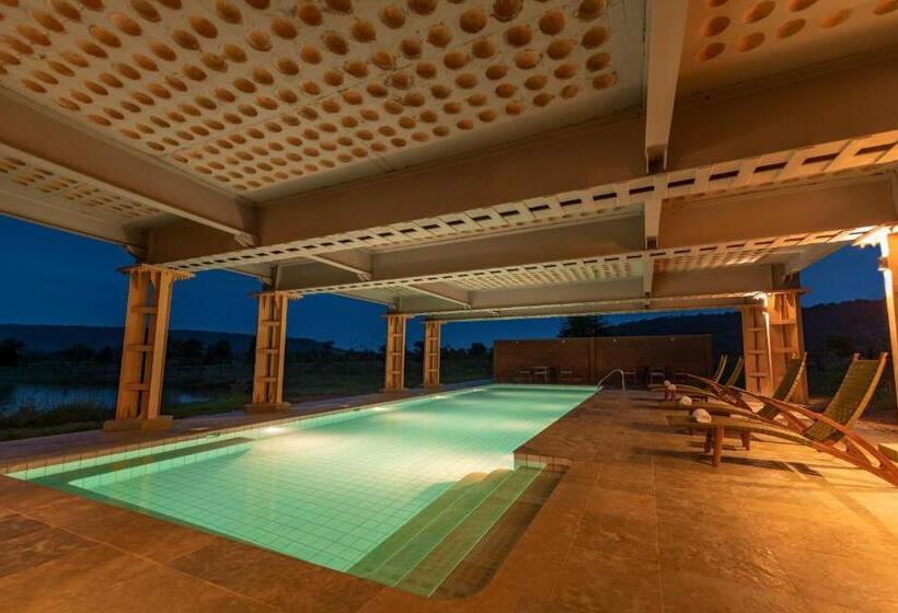 هتل Wagoba Eco Lodge , Tadoba