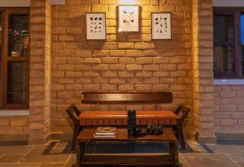 هتل Wagoba Eco Lodge , Tadoba