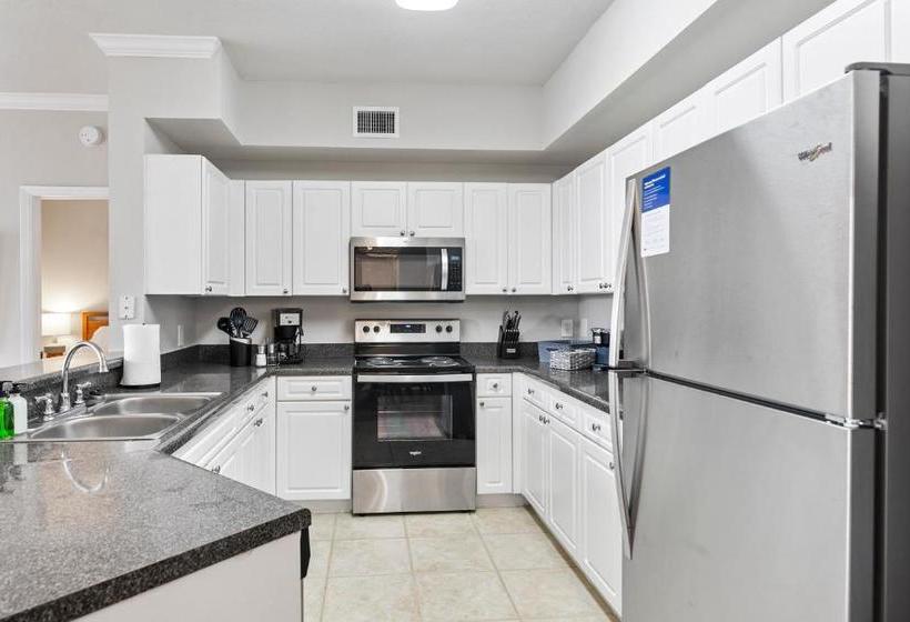 Kasa Wellington South Florida