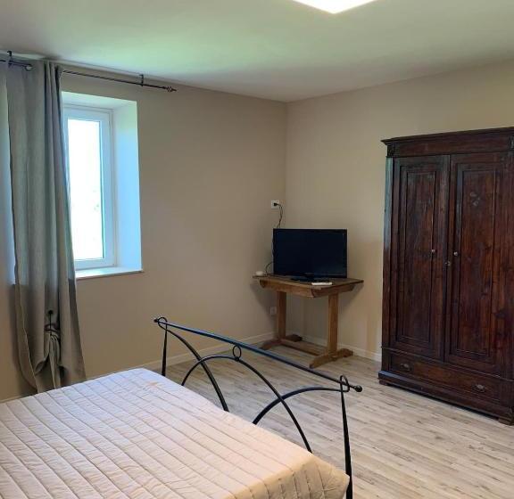 La Chiusa Bed And Breakfast