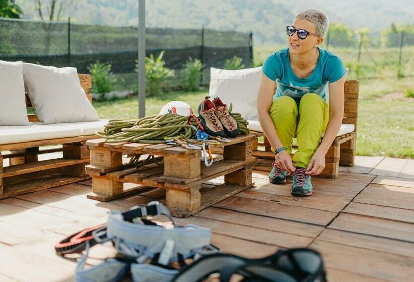 La Tana Del Lupo B&b, Family And Outdoor Sports