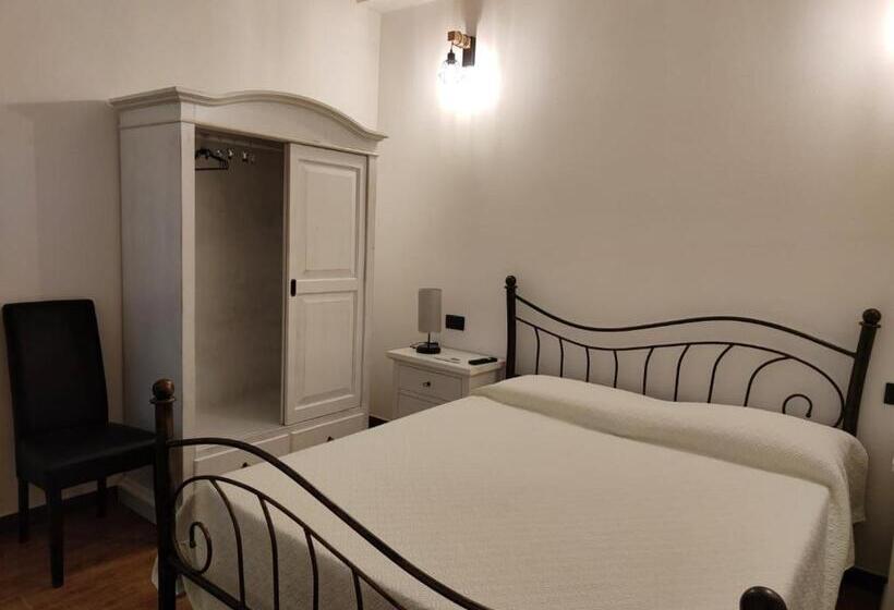 Пансион Casa Janas Affittacamere Bed & Breakfast