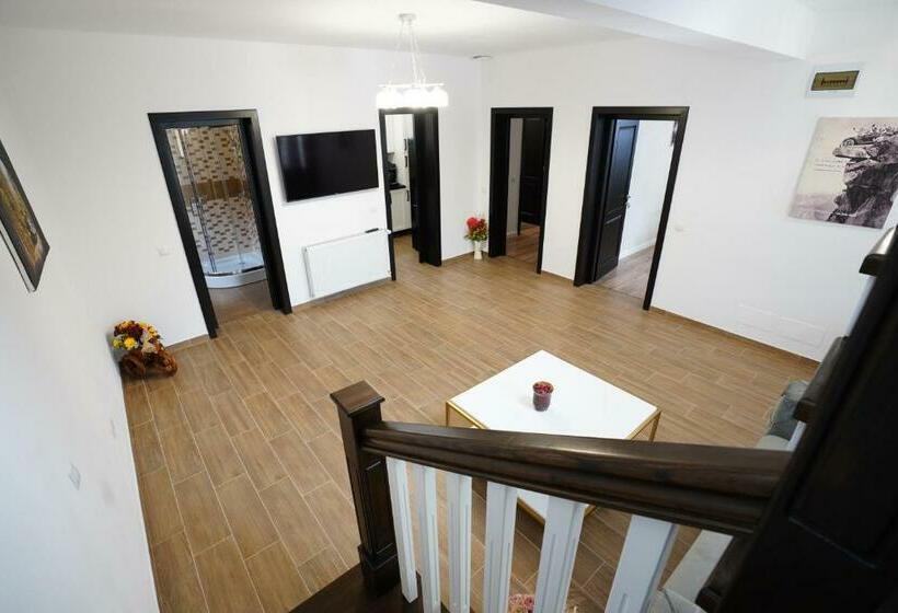 פנסיון Casa Pop Maramures