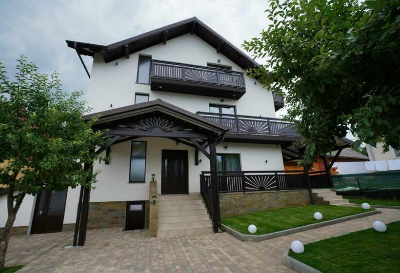 פנסיון Casa Pop Maramures
