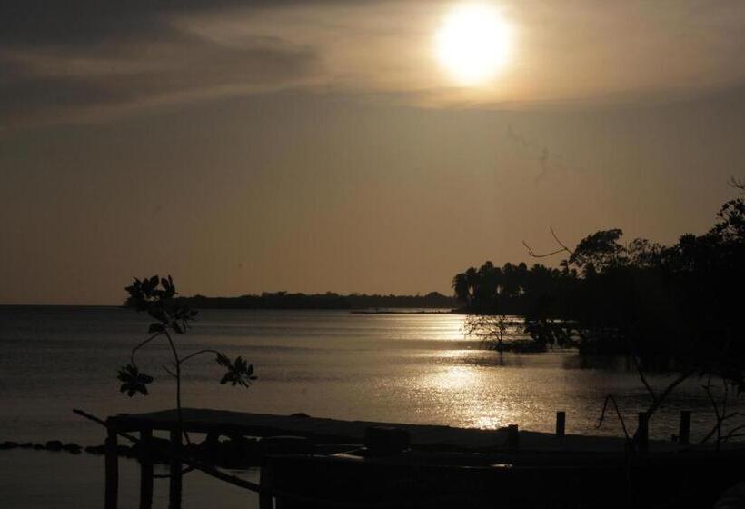 פנסיון Hostal Mis Dos ángeles