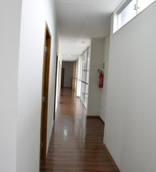 פנסיון Pousada Posto Carvalho