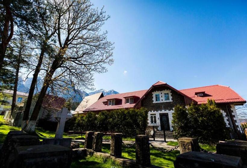 ペンション Royal Inn Busteni Adults Only