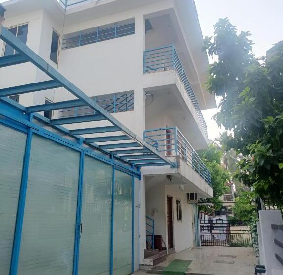 پانسیون Sai Leela Guest House