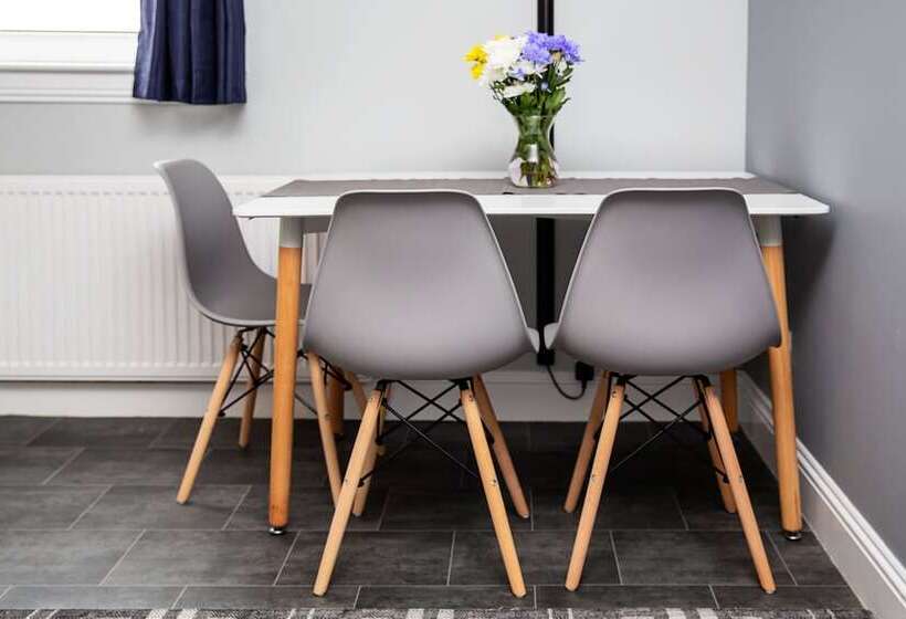 פנסיון St Andrews Guest House