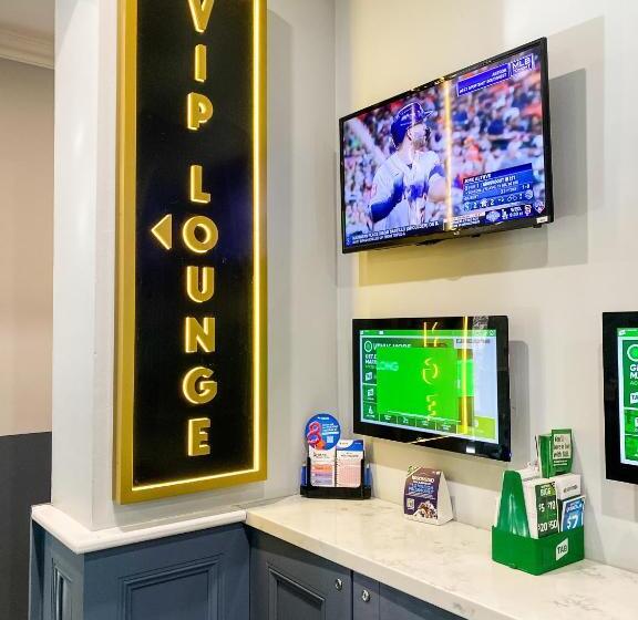 Romano S Hotel & Suites Wagga Wagga