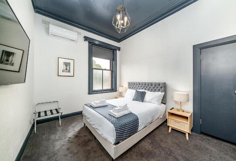 Romano S Hotel & Suites Wagga Wagga