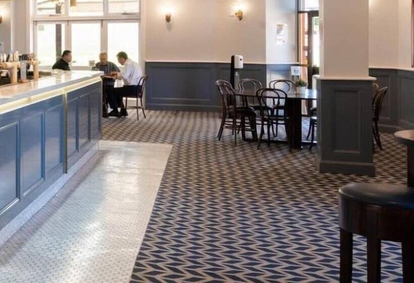 Romano S Hotel & Suites Wagga Wagga