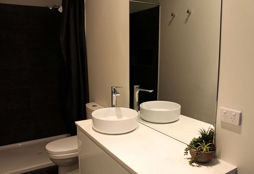 Romano S Hotel & Suites Wagga Wagga