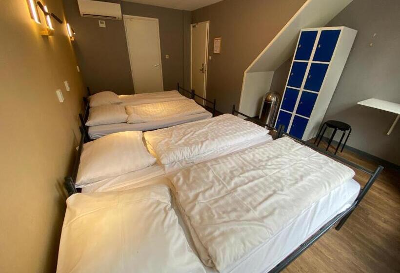 Xplore Hostel Amsterdam