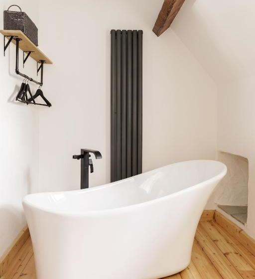 הוסטל The Old House 1147