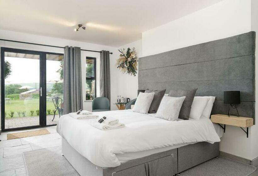 הוסטל The Old House 1147