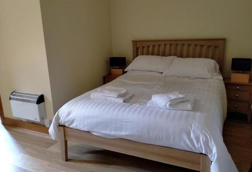 Общежитие Warmans Barn