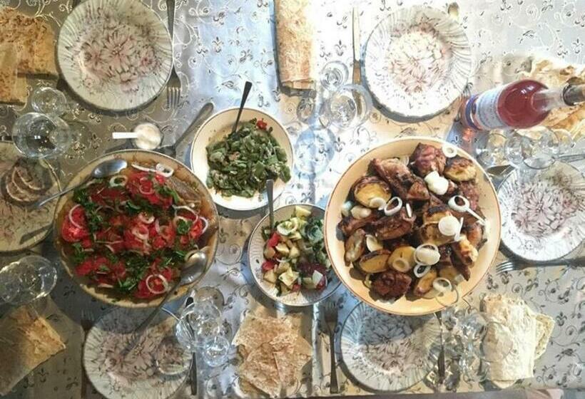 B&b Anna Chambarak,աննա հյուրատուն քճամբարակում