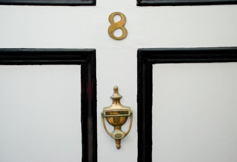 Bed and Breakfast Bell Craig Guest House