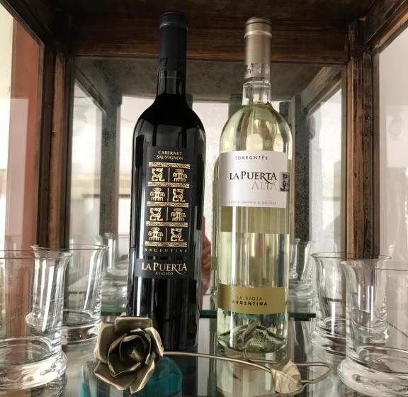 ベッドアンドブレックファースト Casa De Piedra  Céntrica