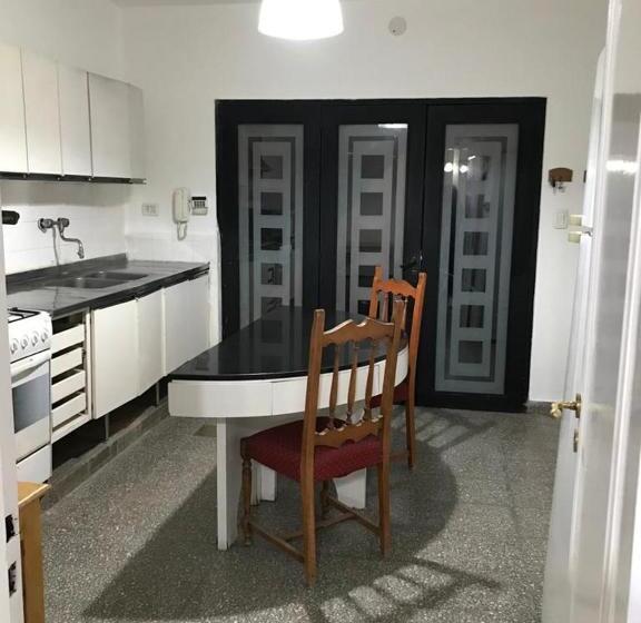 تختخواب و صبحانه Casa De Piedra  Céntrica