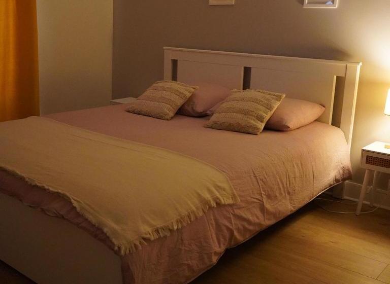 צימר Un Dimanche Chez Julie Chambre Célestine