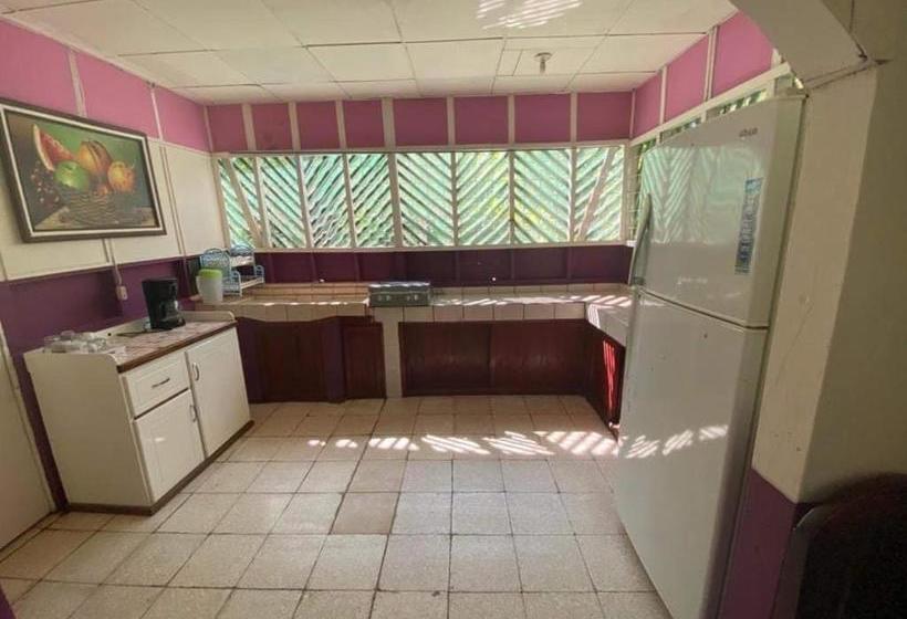 ベッドアンドブレックファースト Coco Verde