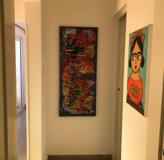 تختخواب و صبحانه Casa De Piedra  Céntrica