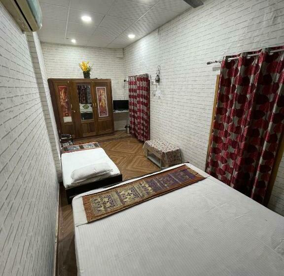 Bed and Breakfast Vyas Haveli