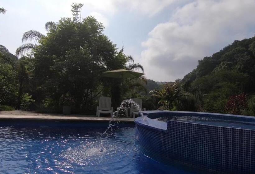 Eco Hotel La Jicarita