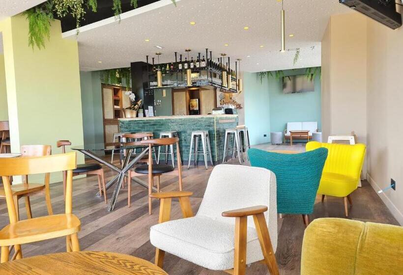 فندق Akena Nantes Reze Aeroport