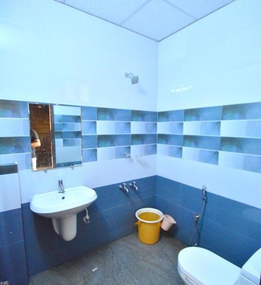 Hotel Aryana Guest House