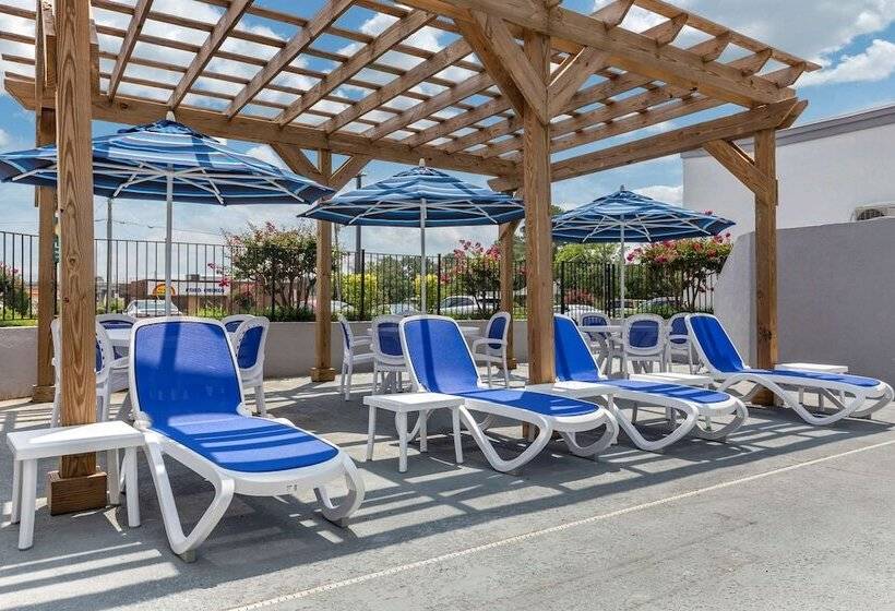 בית מלון כפרי Comfort Inn & Suites Spring Lake   Fayetteville Near Fort Liberty