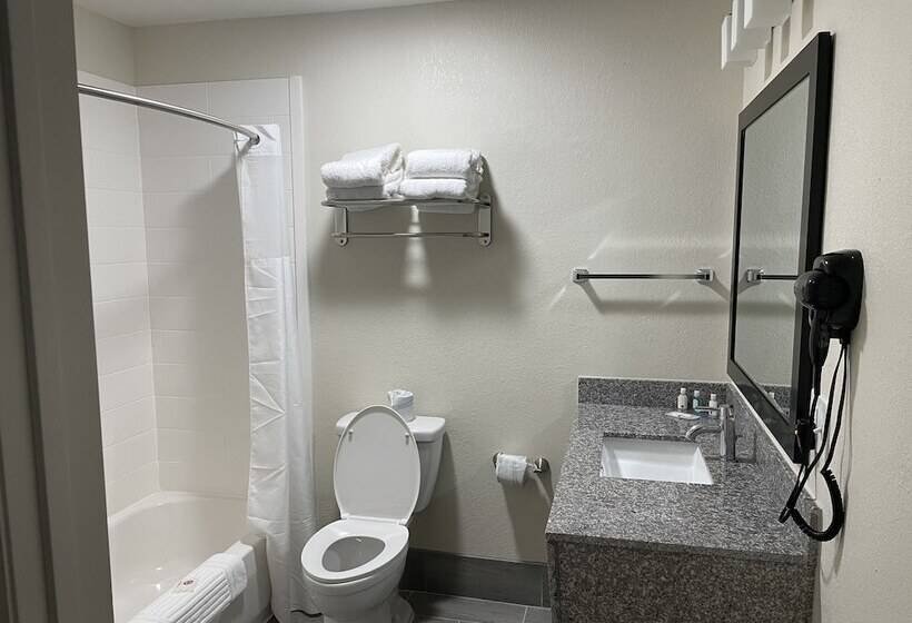 בית מלון כפרי Comfort Inn & Suites Spring Lake   Fayetteville Near Fort Liberty