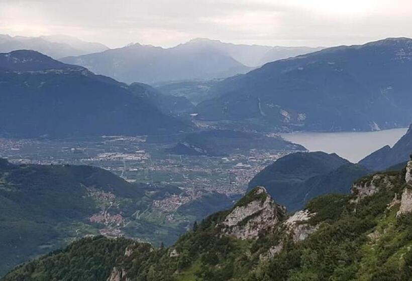 בית מלון כפרי Cristina