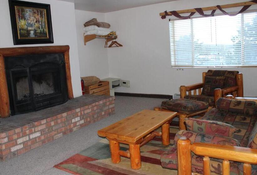 ホテル Edelweiss Resort Greer