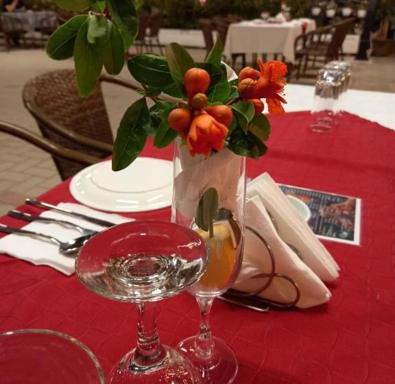 בית מלון כפרי Eden