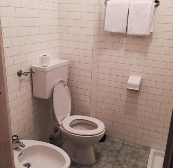 ホテル Garni Hirsch